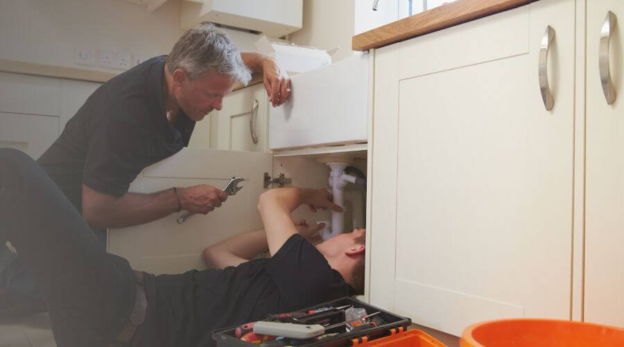 Professional burst pipe repair services in Bruni, TX
